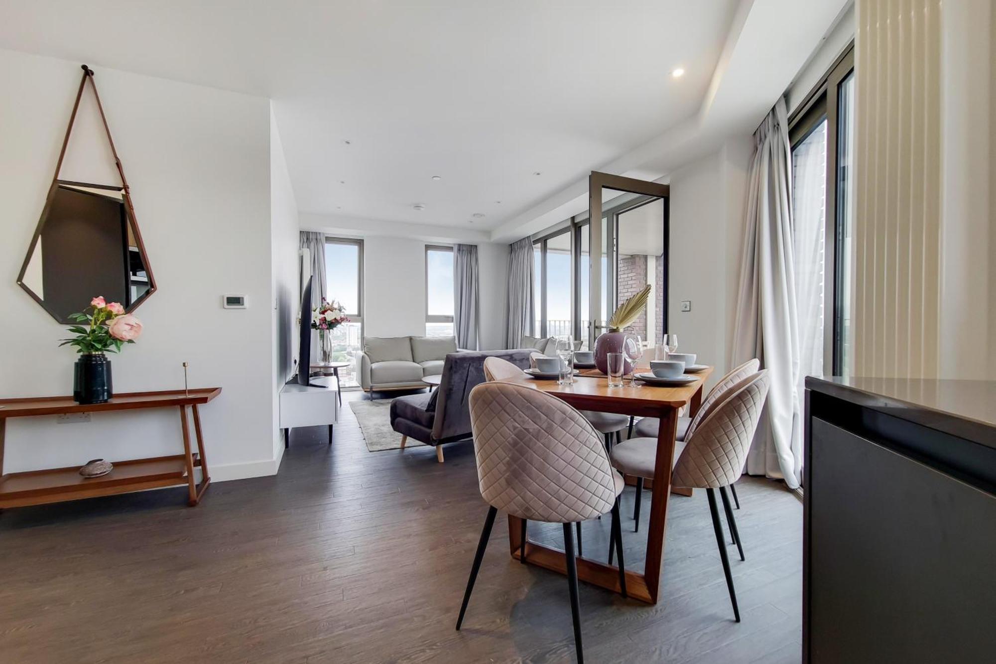 Deluxe Three Bedroom Apartment By London Excel Stays Exteriör bild