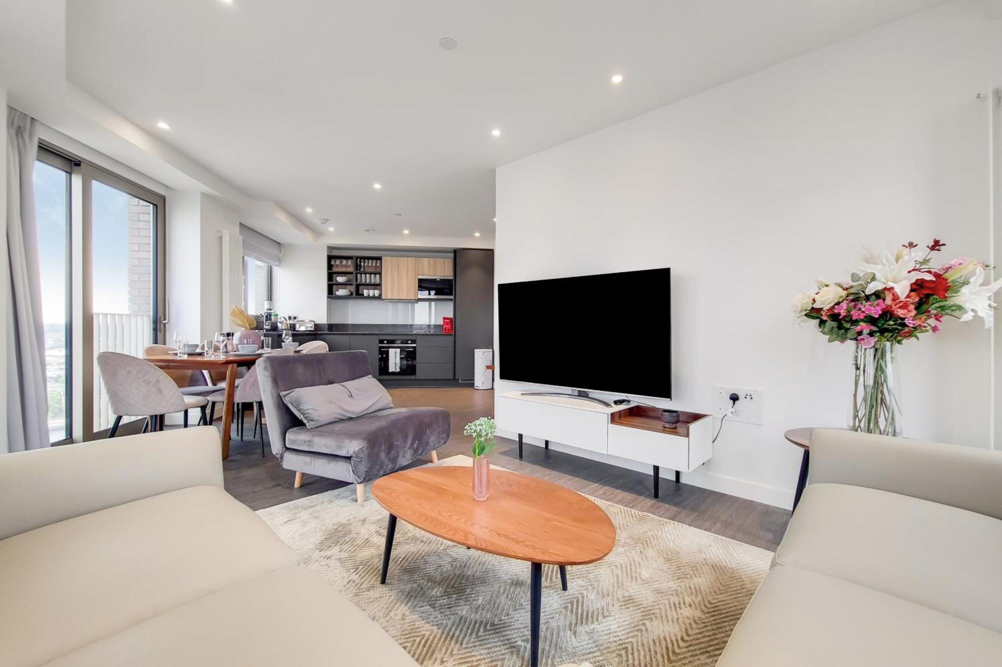 Deluxe Three Bedroom Apartment By London Excel Stays Exteriör bild